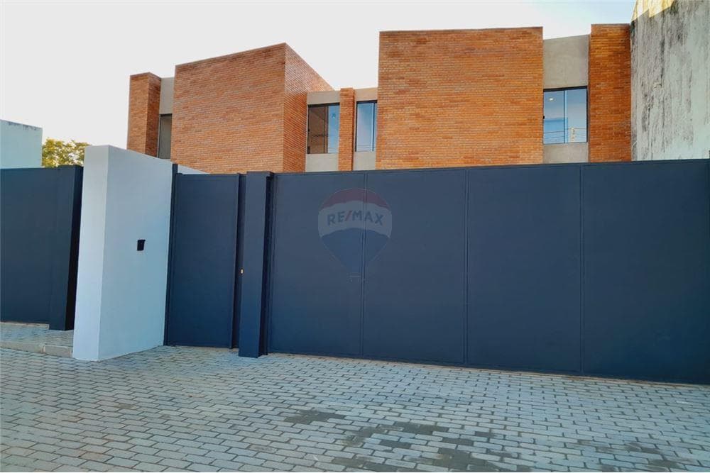 Alquilo dúplex premium a estrenar en Fernando de la Mora z/ norte!!