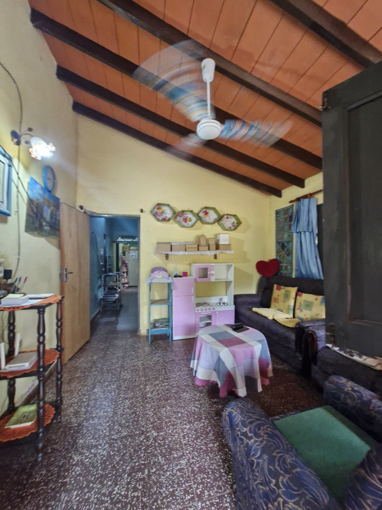 Casa en Lambaré: Excelente ubicación y zona privilegiada, foto 5