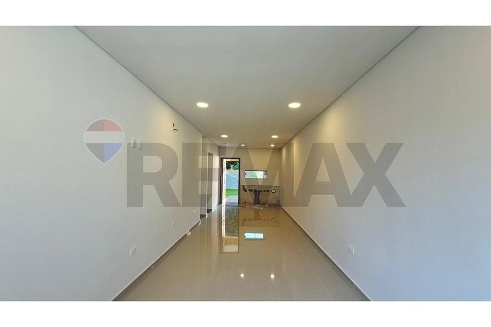 Chalet - Venta - Luque, Paraguay, invierte en un nuevo hogar!, foto 4