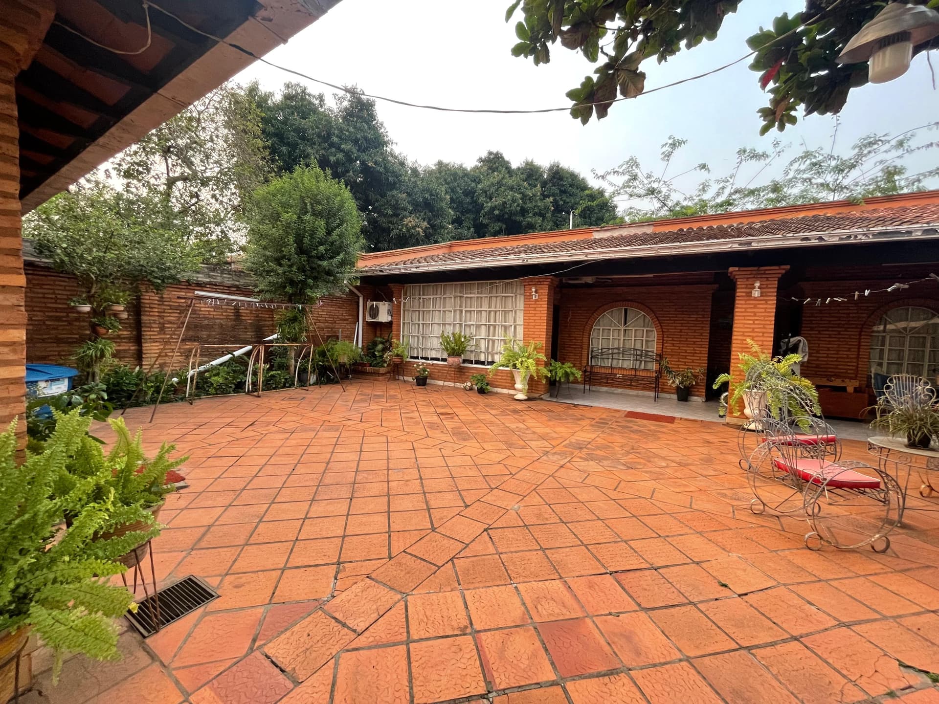 En venta amplia casa en fdo zona sur, foto 2