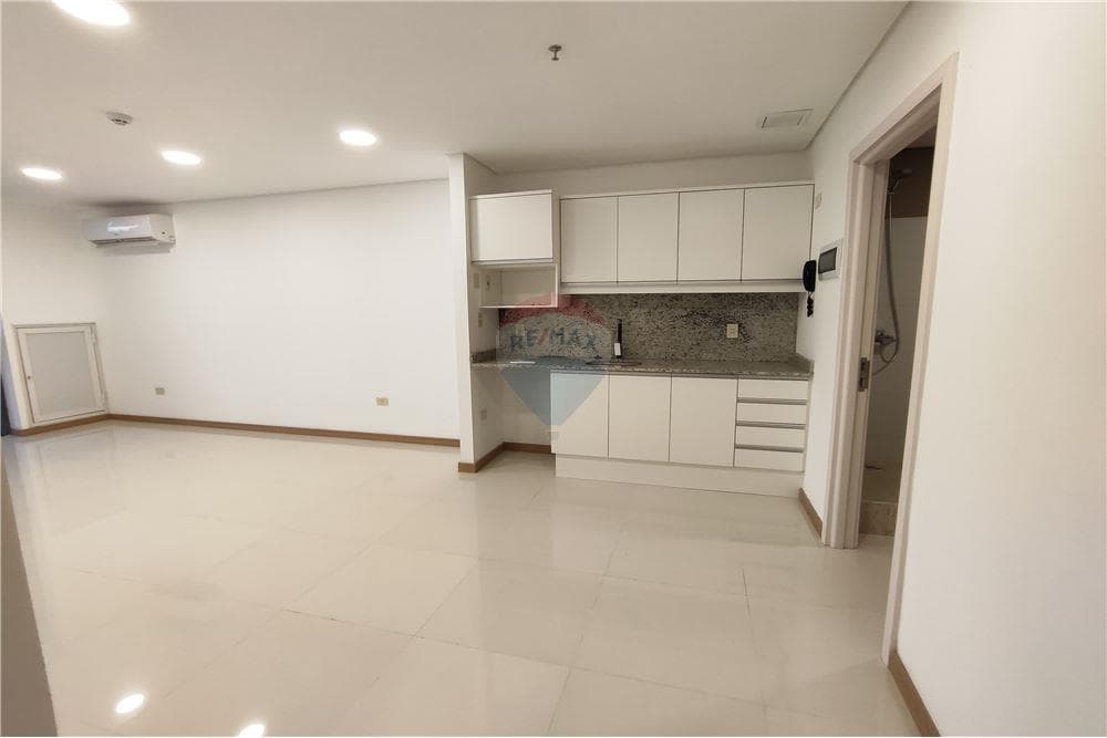 Oficina en Trading Park – 36,26 m² – Sobre Aviadores del Chaco, foto 3