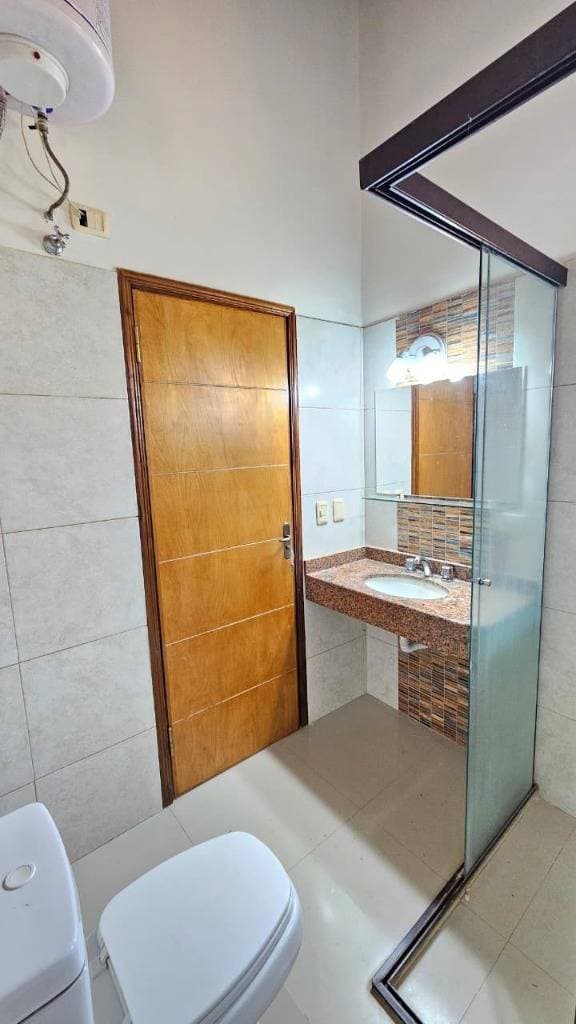 Duplex en Luque Zona Conmebol, foto 5