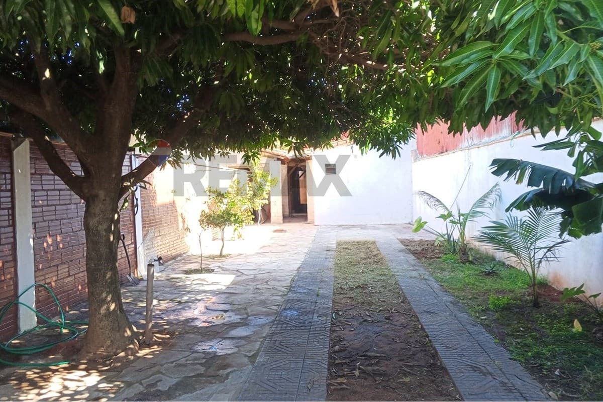 Alquilo casa en Villa Elisa