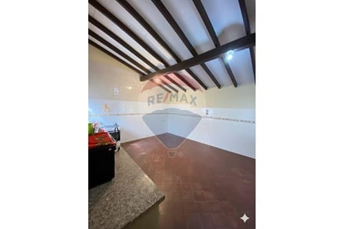 Casa-Venta-PY Asunción Sajonia 1085 Juan de Garay 1085 esquife. Orihuela, foto 3
