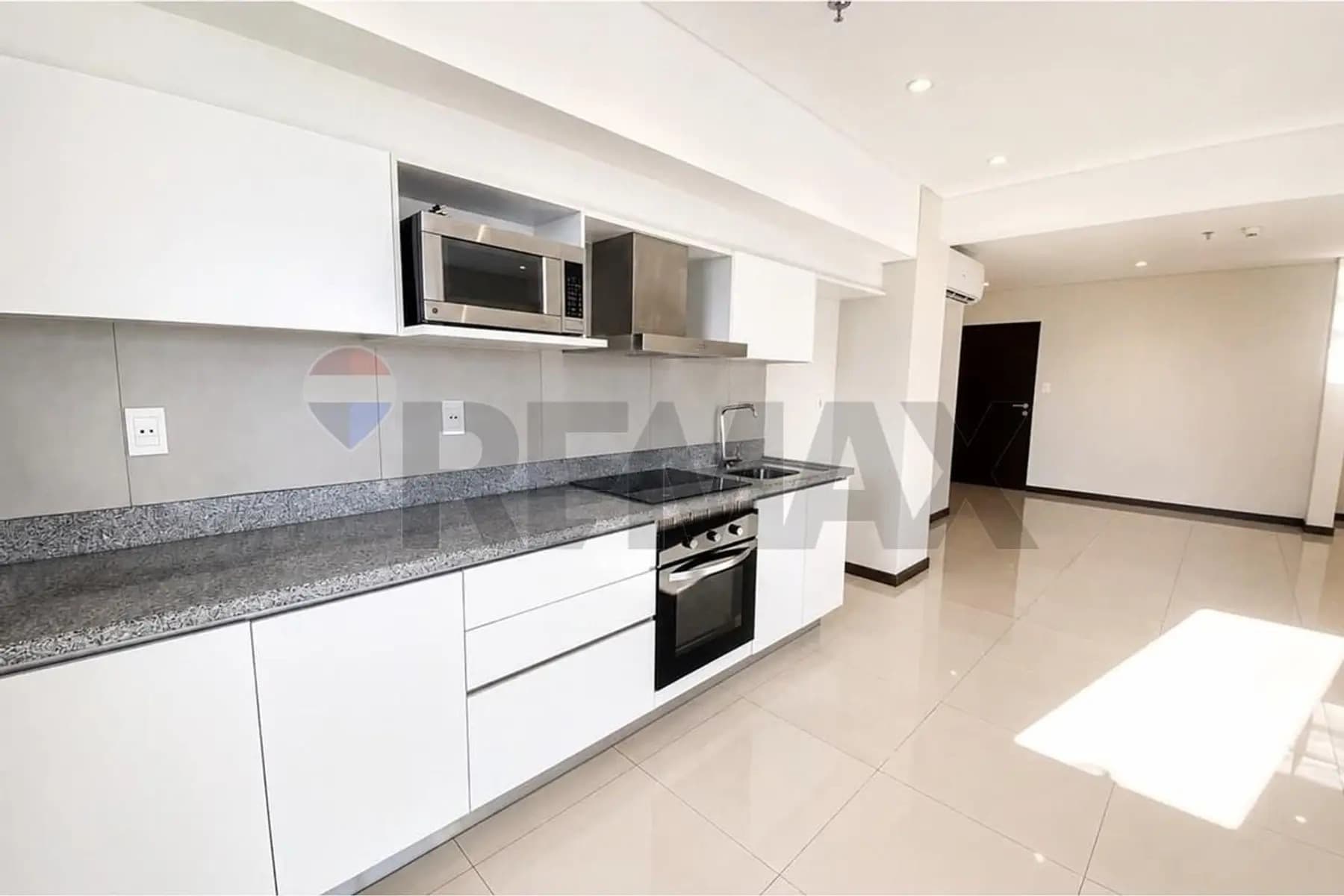 En alquiler Depto 2 dorm | Mburucuya — foto 3