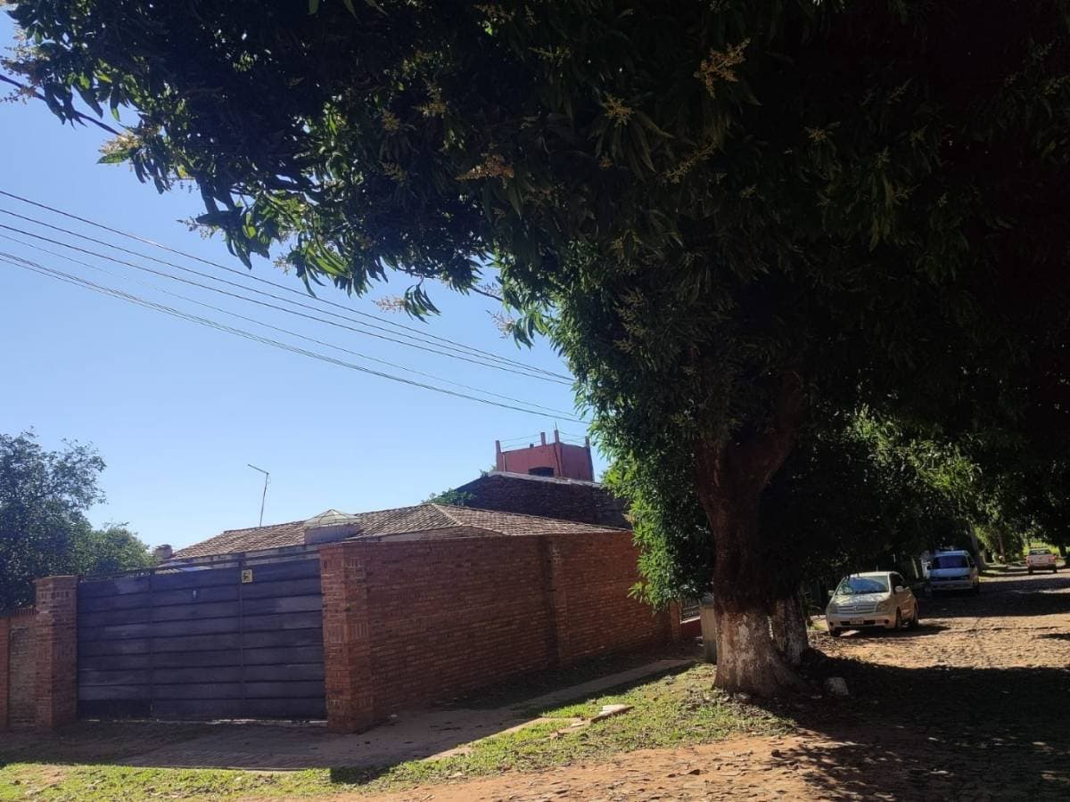 Vendo casa tipo duplex Luque