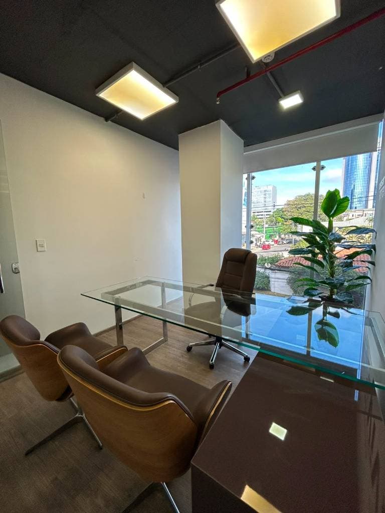 Oficina corporativa en edificio atrium, Villa Morra - id 50301, foto 3
