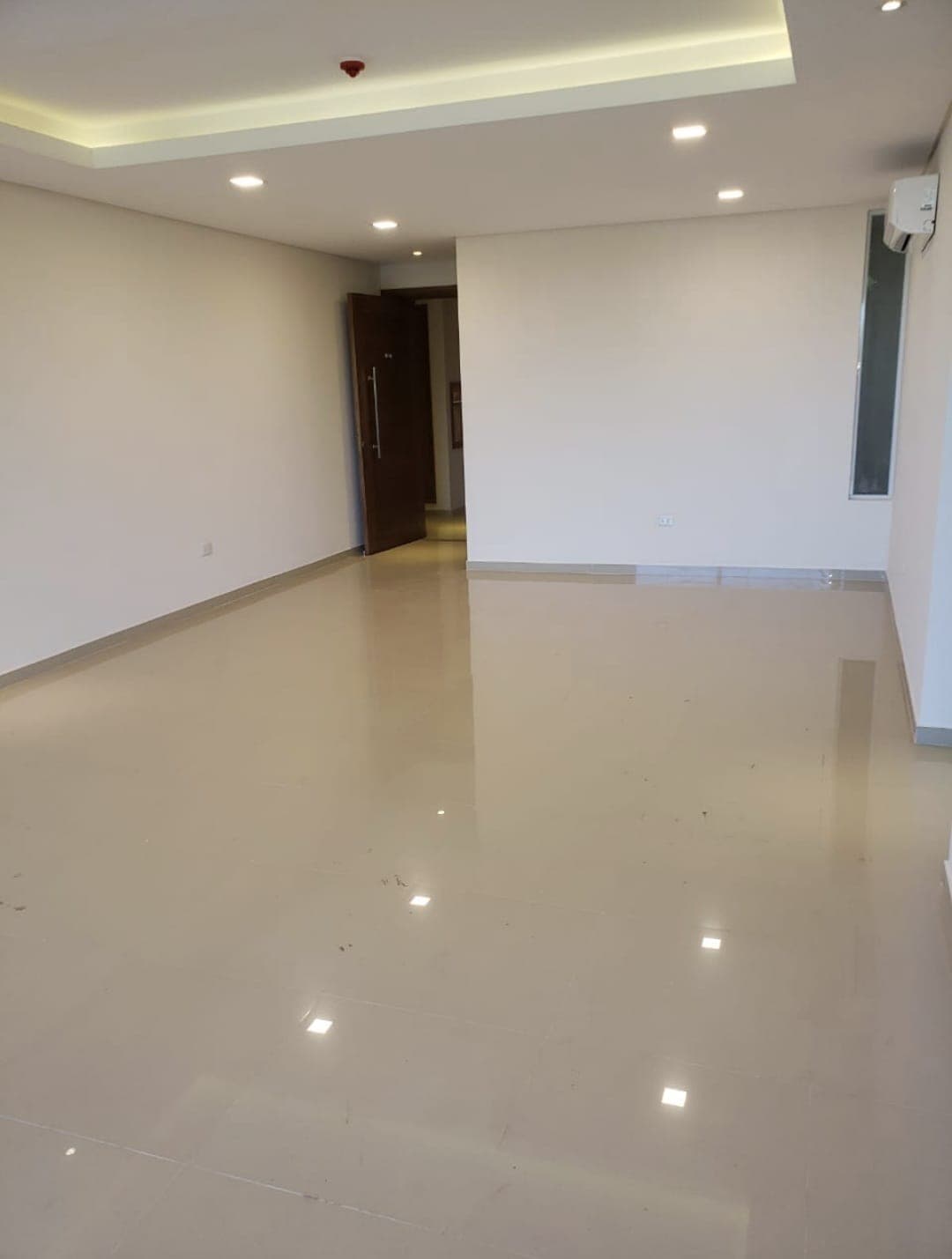 Muy Lindo Departamento De Tres Dormitorios ! — foto 4