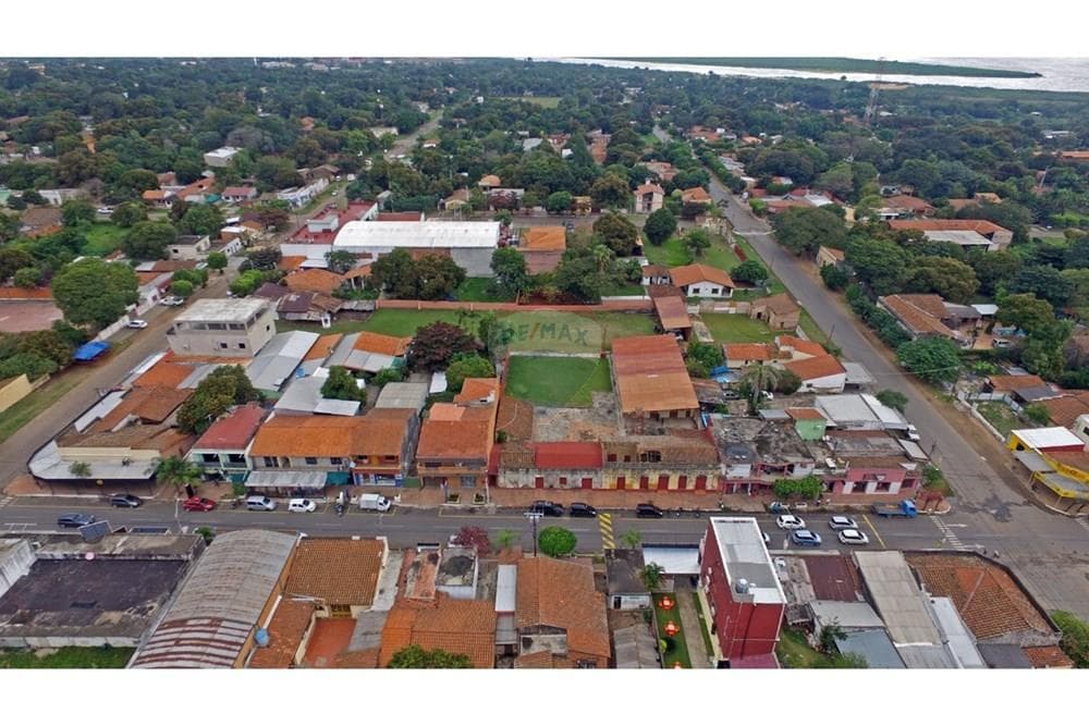 Locales Comerciales y Vivienda en Villeta, foto 1