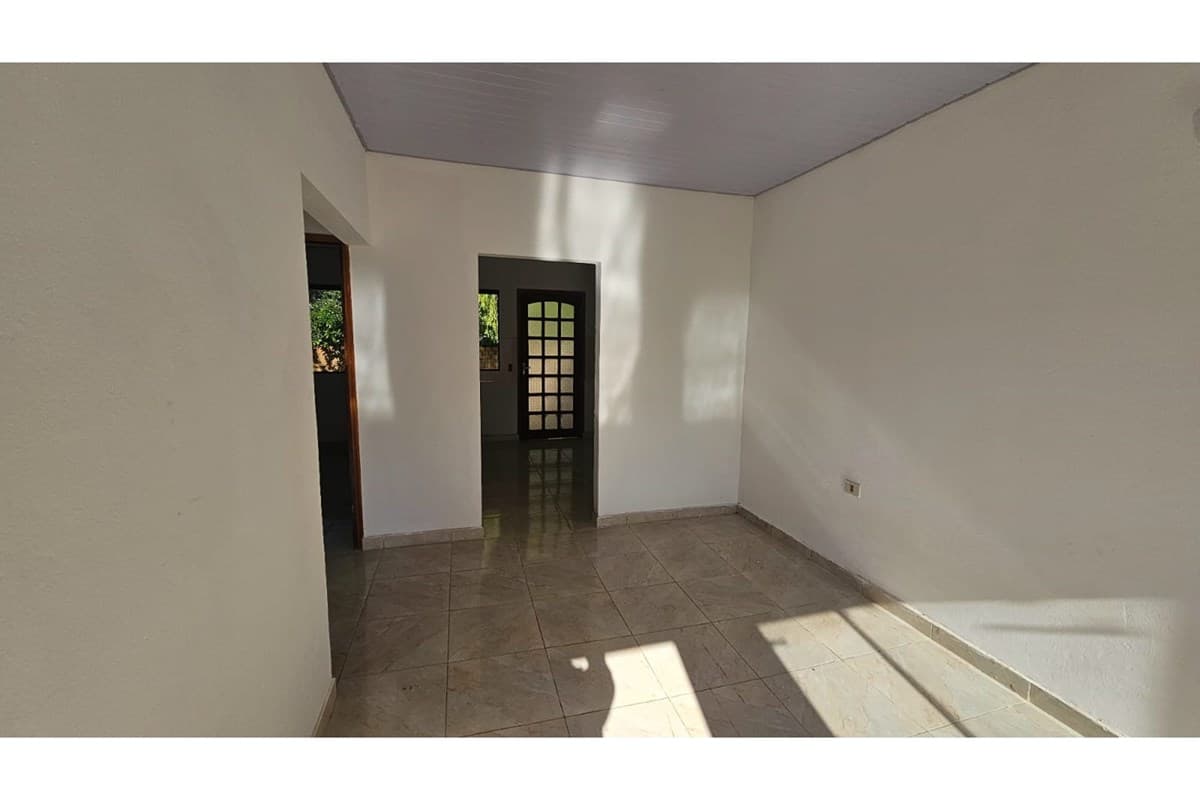 Duplex en venta en Isla Bogado Luque, foto 5