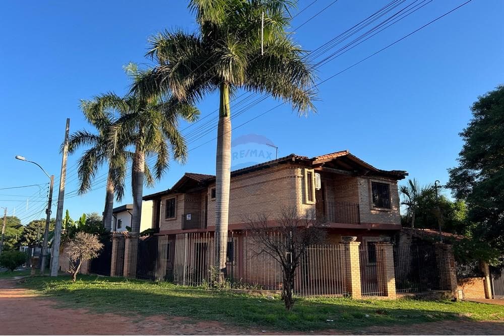 Oferta en lambare barrio san antonio