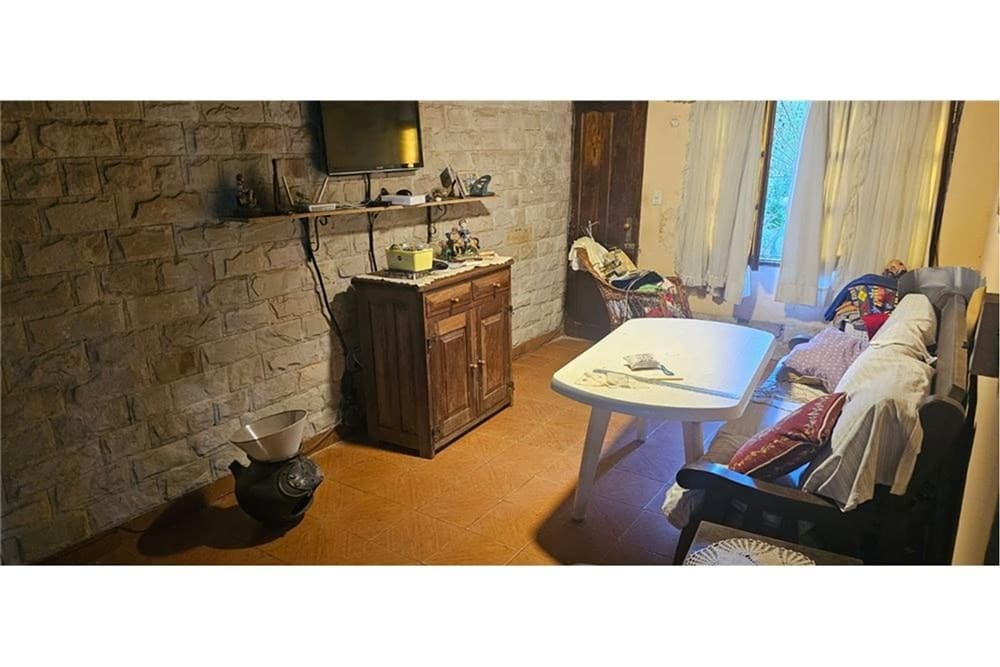 Amplia Casa con Piscina en Sajonia, Asunción, foto 4