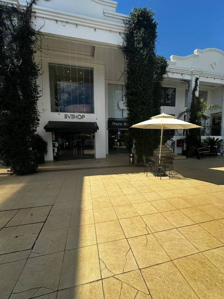 Locales Comerciales En El Paseo Lillo, Villa Morra, foto 5