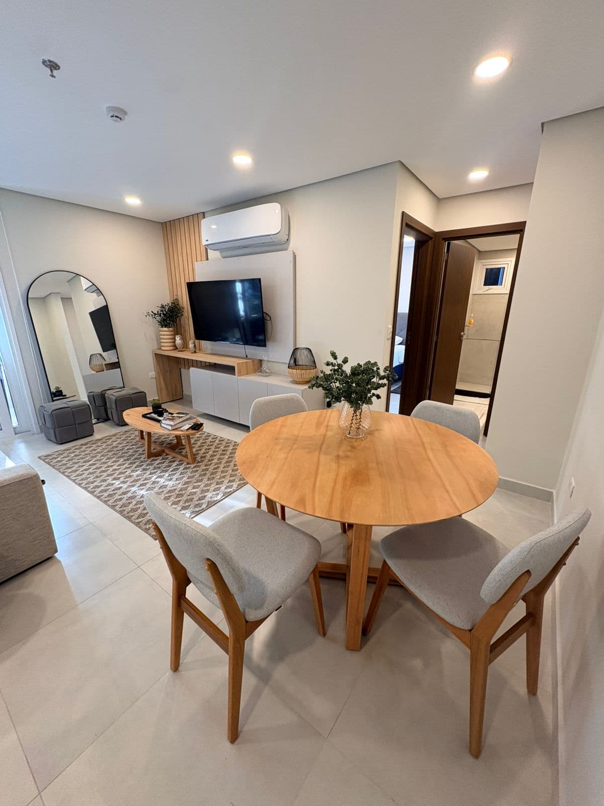 Alquilo departamento un dormitorio full amoblado como nuevo zona Boggiani