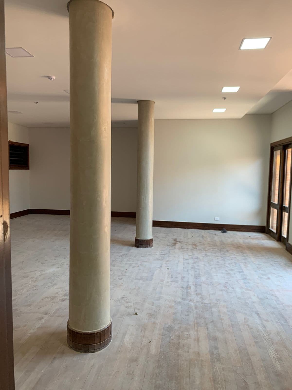 Exclusivo edificio corporativo de alto prestigio — foto 4