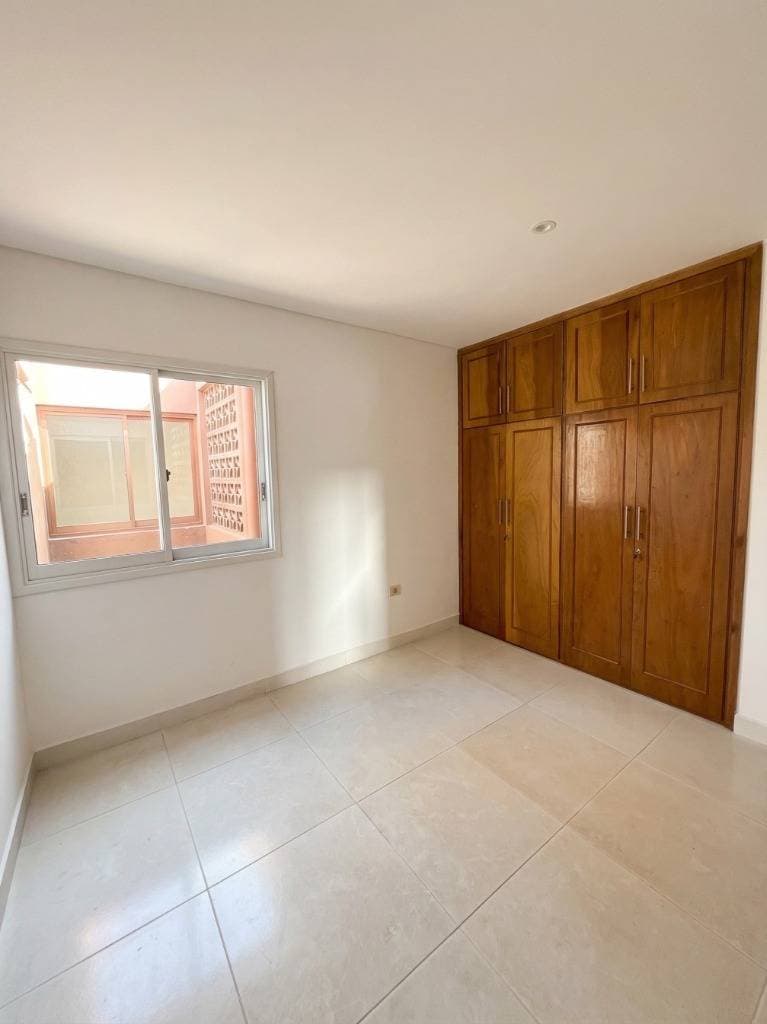 Departamento en venta – tacumbú – 2 dormitorios con balcón, foto 2