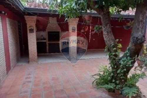 ¡alquilo casa en lambare! ¡excelente ubicación! — foto 2