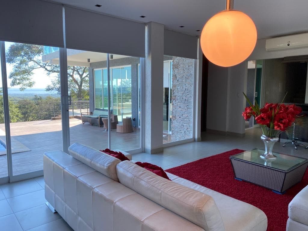 En venta casa con vista al lago ypacarai, equipada en sanber de 4 dorm, foto 2