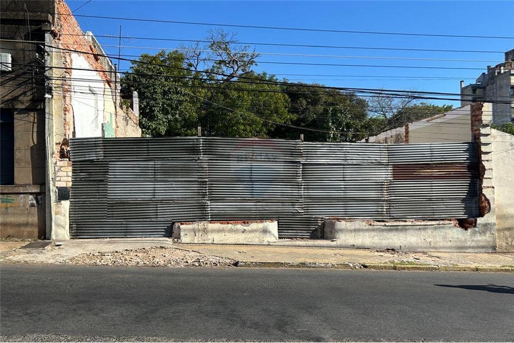 Vendo terreno en el casco historico de asuncion