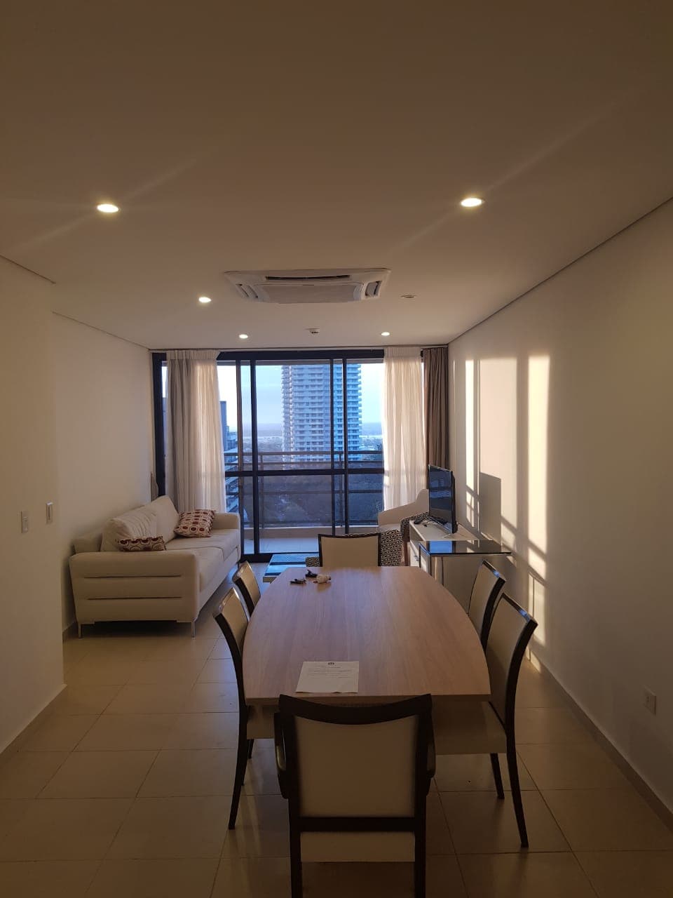 Hermoso departamento 2 dormitorios - Amueblado, foto 3