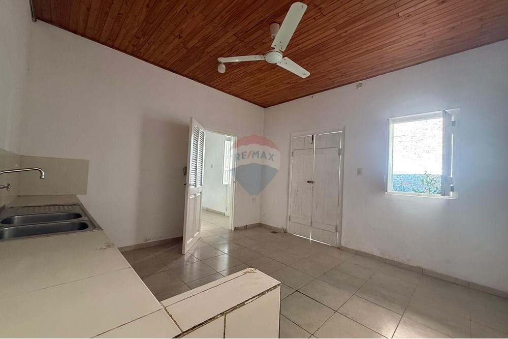 Local Comercial - Alquiler — foto 4