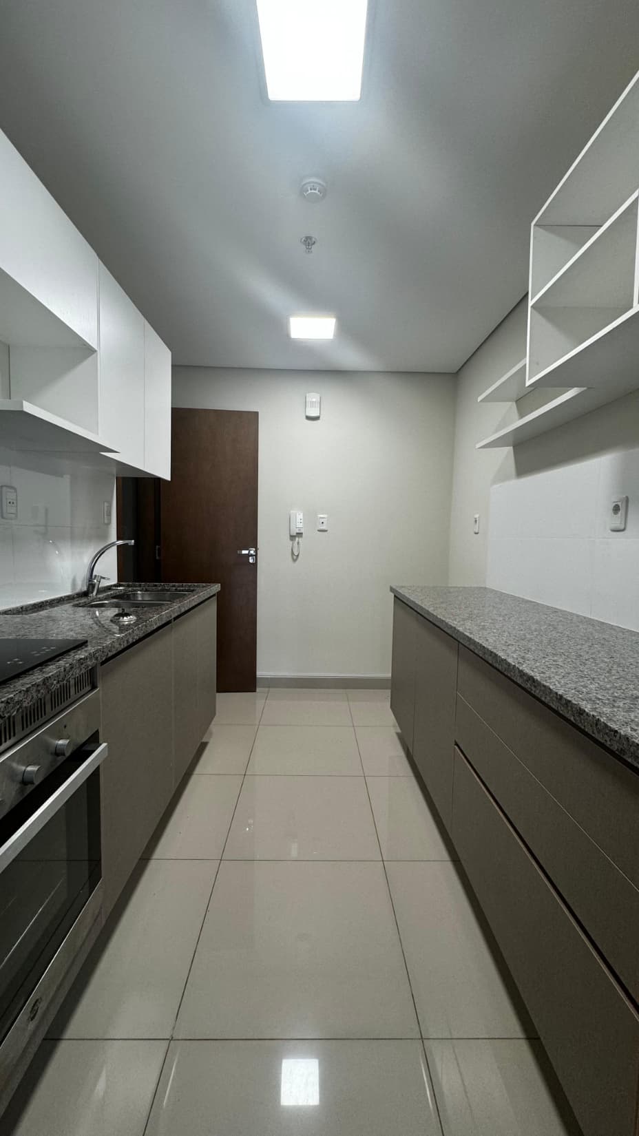Departamento Semi Nuevo de 2 Habitaciones en Suite. Villa Morra — foto 4