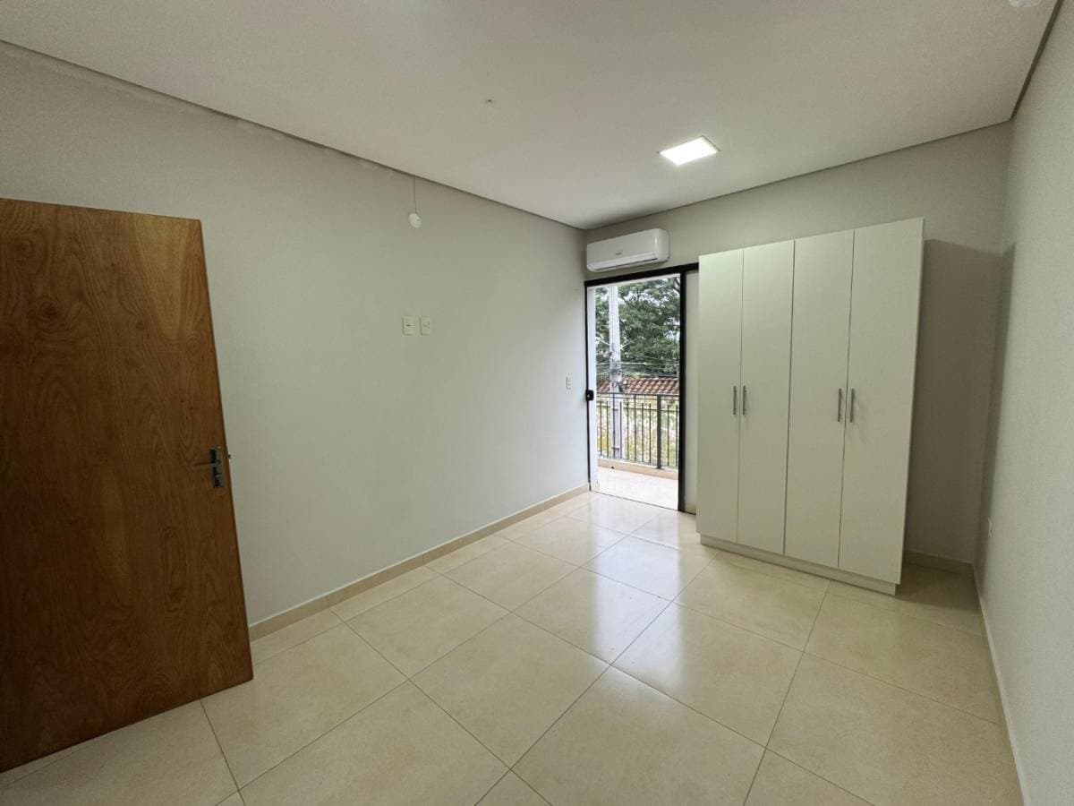 Duplex en barrio Trinidad asuncion — foto 4
