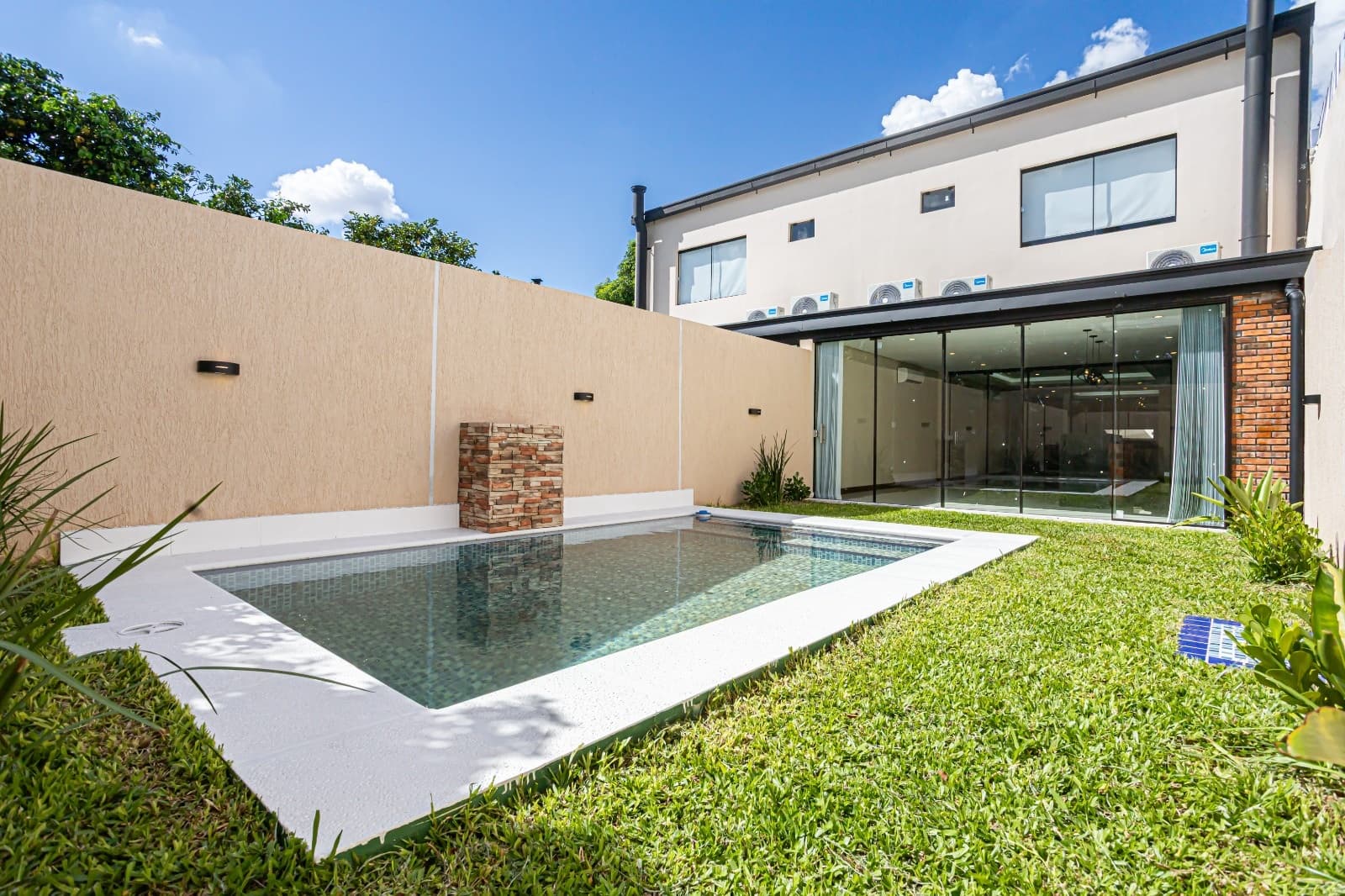 En Venta Moderno Dúplex A Estrenar En Lambaré - Límite Asunción, foto 3