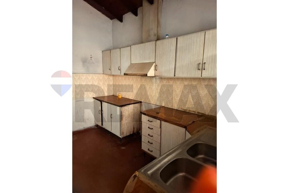 Casa a Refaccionar en Venta – Sajonia, Asunción, foto 5