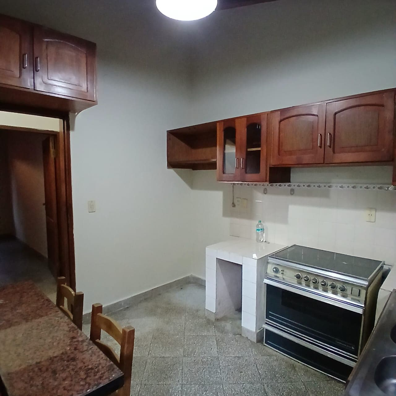 Casa en Lambaré zona canal 13!, foto 4