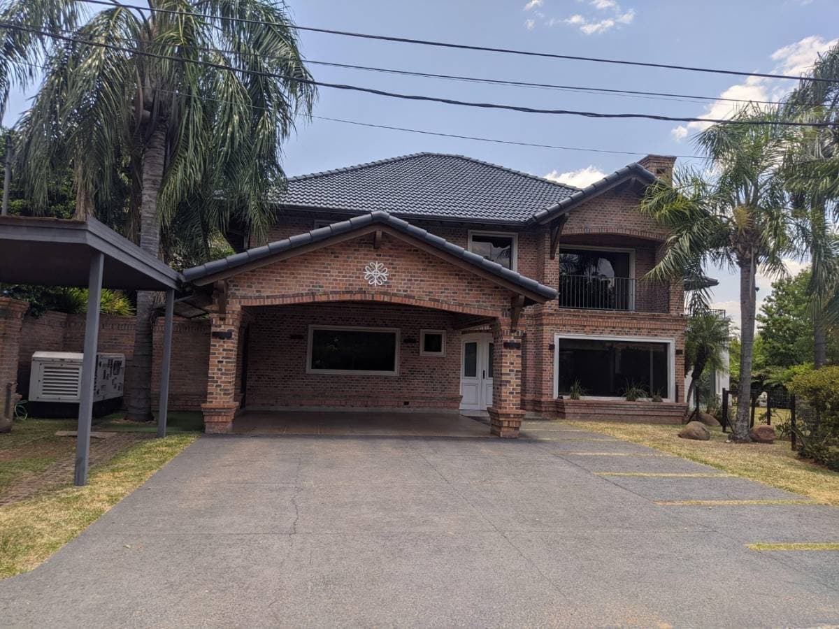 De Casa En El Condominio Montesol En Luque, foto 2