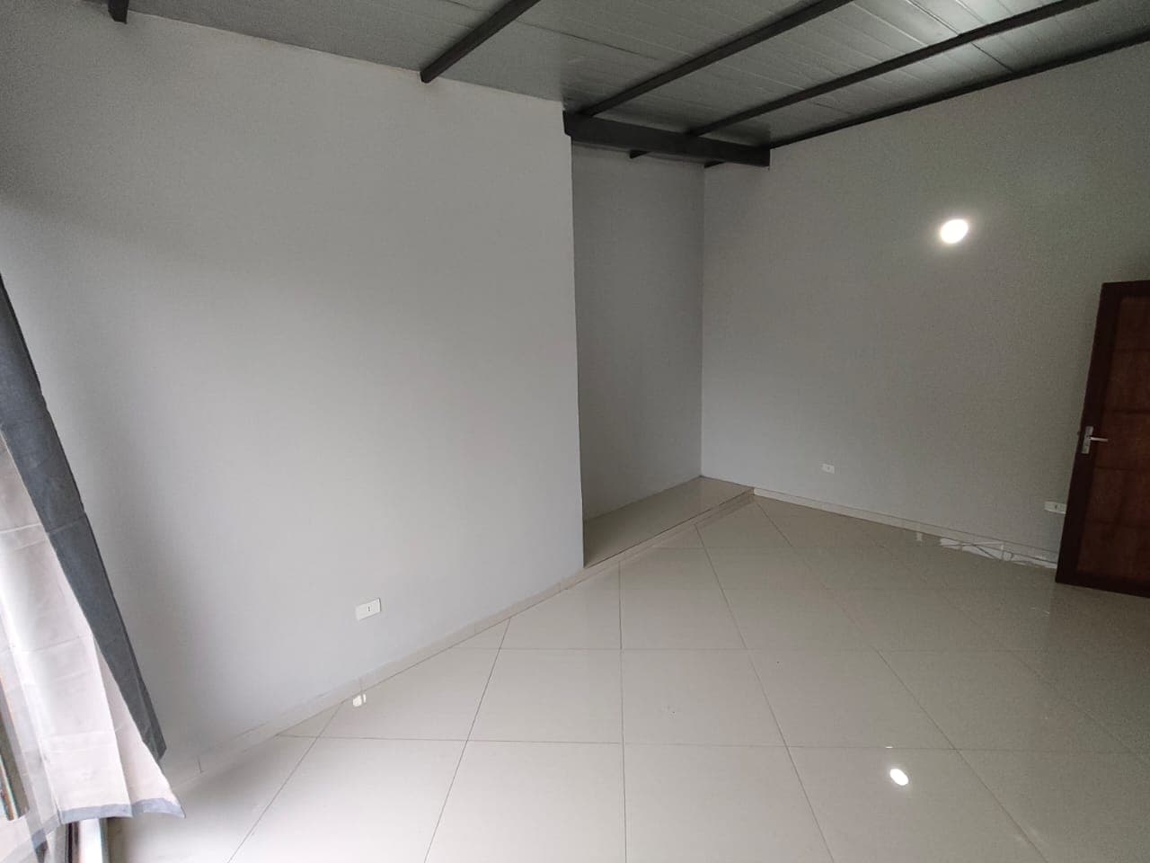 Departamento a estrenar de 1 habitación en Lambaré, foto 2
