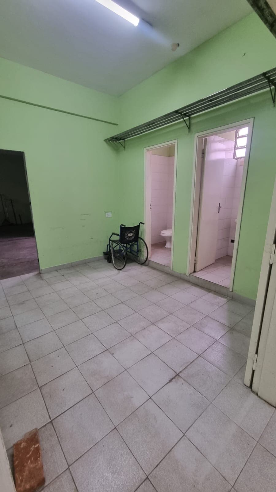 Edificio para uso comercial en San Lorenzo, foto 5