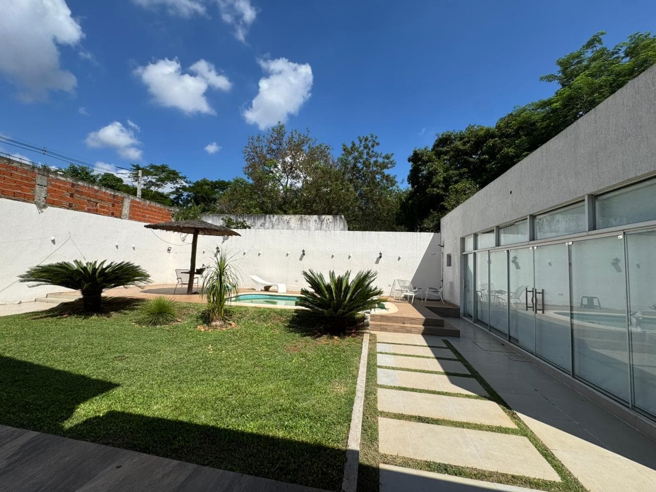 Casa en alquiler en Barrio cerrado Luque zona Aeropuerto, foto 4
