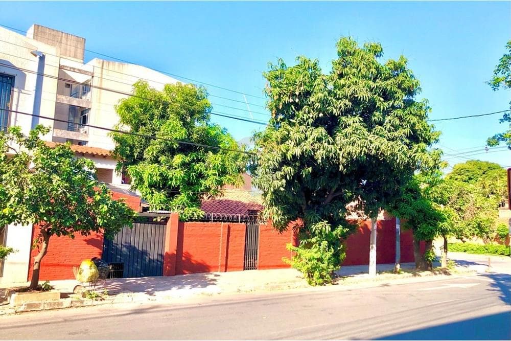 Terreno en villa aurelia en esquina, foto 3