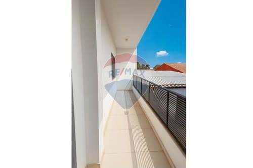 edificio para oficinas. Zona San Vicente, foto 2