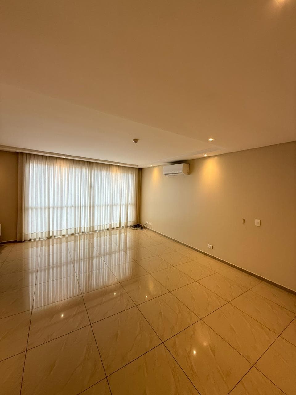 penthouse de 5 habitaciones en el barrio Recoleta de Asunción, foto 2