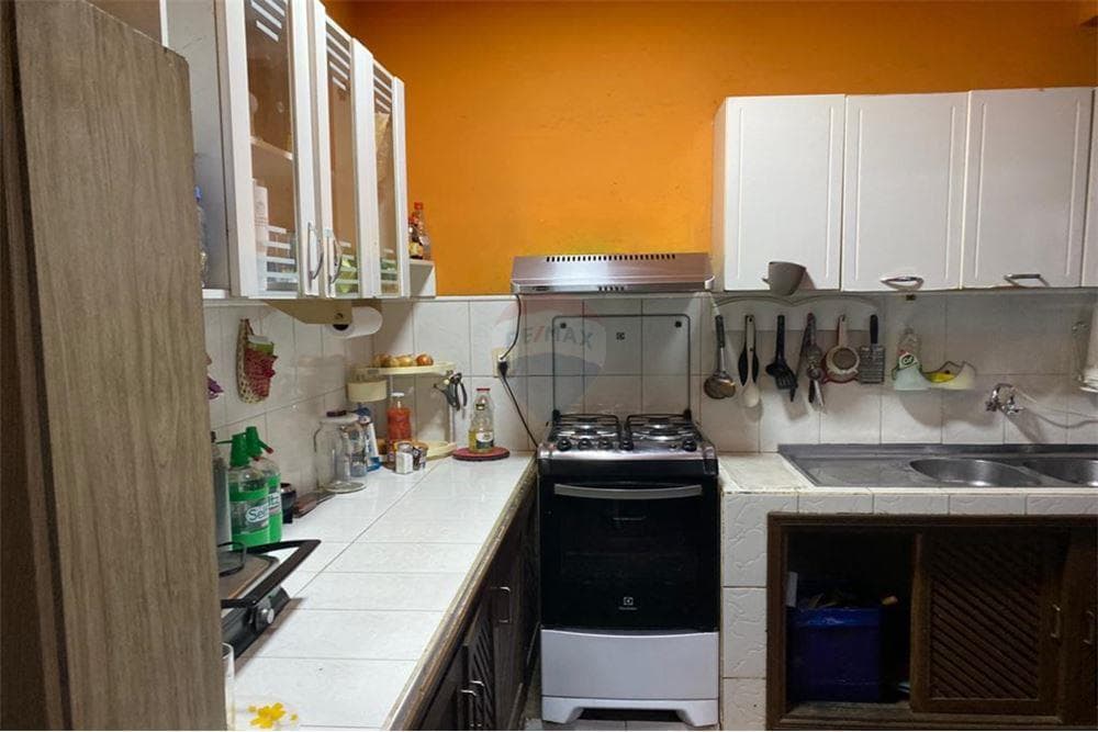 Casa de dos plantas en asuncion, foto 5
