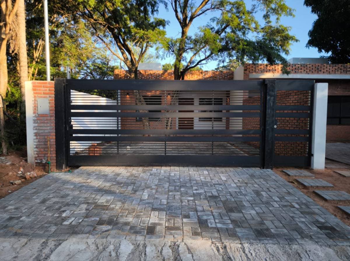 Venta casa mas terreno a precio de alquiler