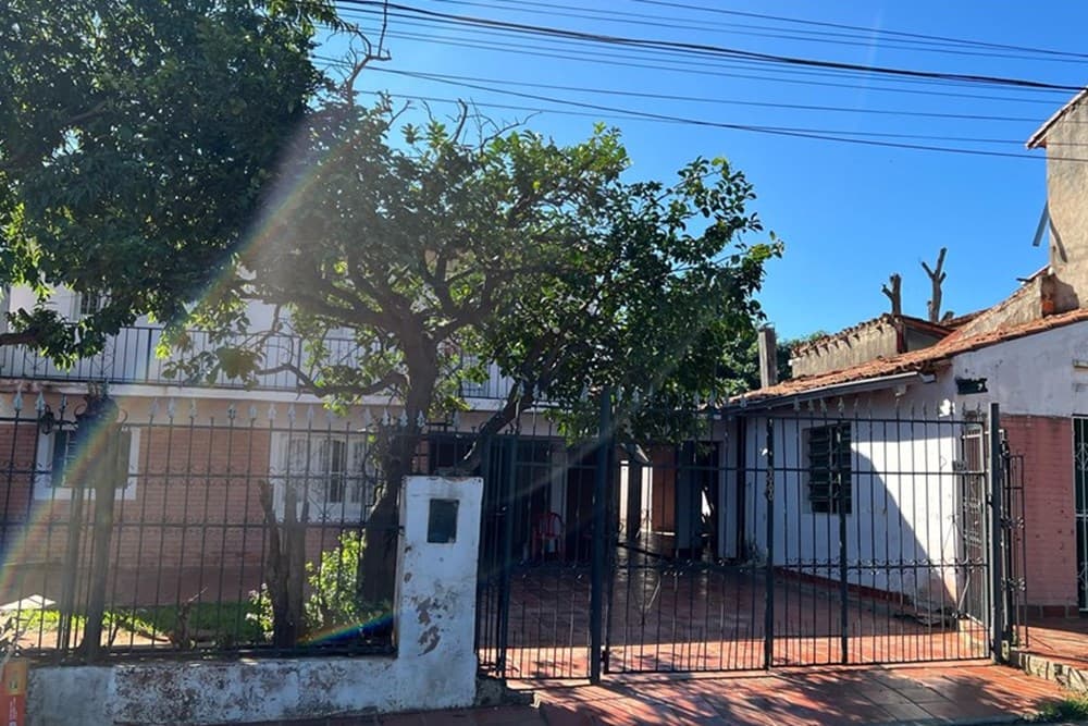 Casa en lambare valle apua — foto 1