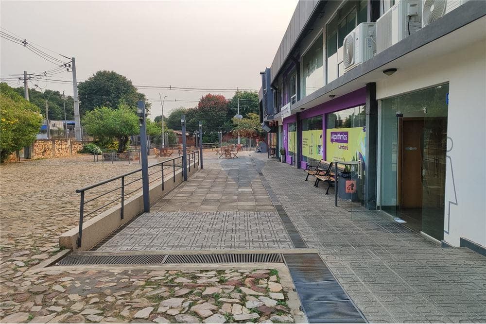 Local Comercial - Alquiler - Lambaré, Central, Paraguay — foto 3