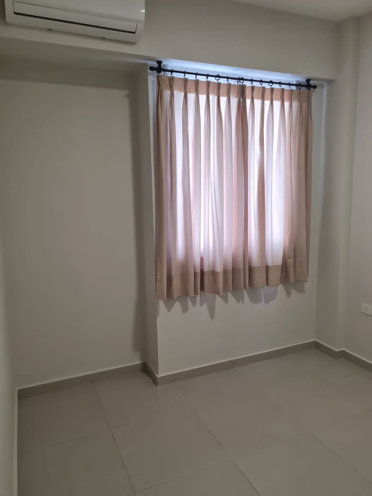 Moderno Dpto Centrico de 2 Dorm. Bo. San Antonio, foto 2