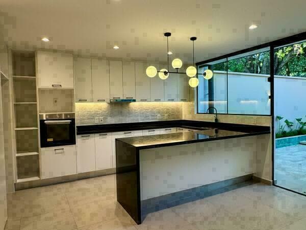 N venta amplia dúplex a estrenar en Luque — foto 2