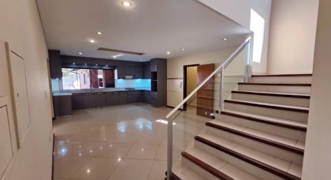 Casa En Lambare, foto 4