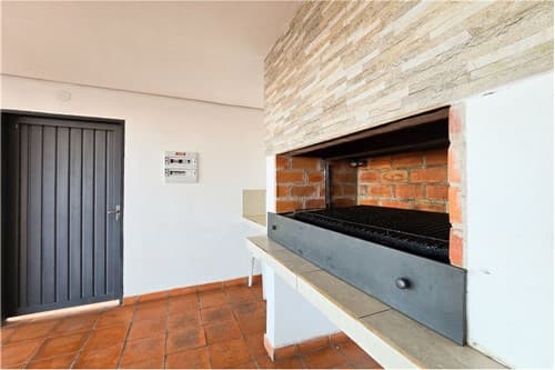 En Venta | Amplio Departamento Carmelitas, Asu, foto 3