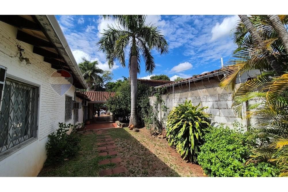 A la venta – propiedad en barrio mcal. Estigarribia, foto 2