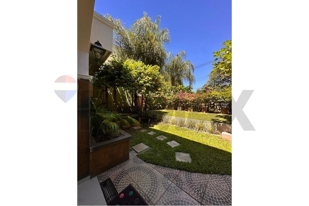 Lujosa Casa En Venta - Asunción - Carmelitas, foto 4