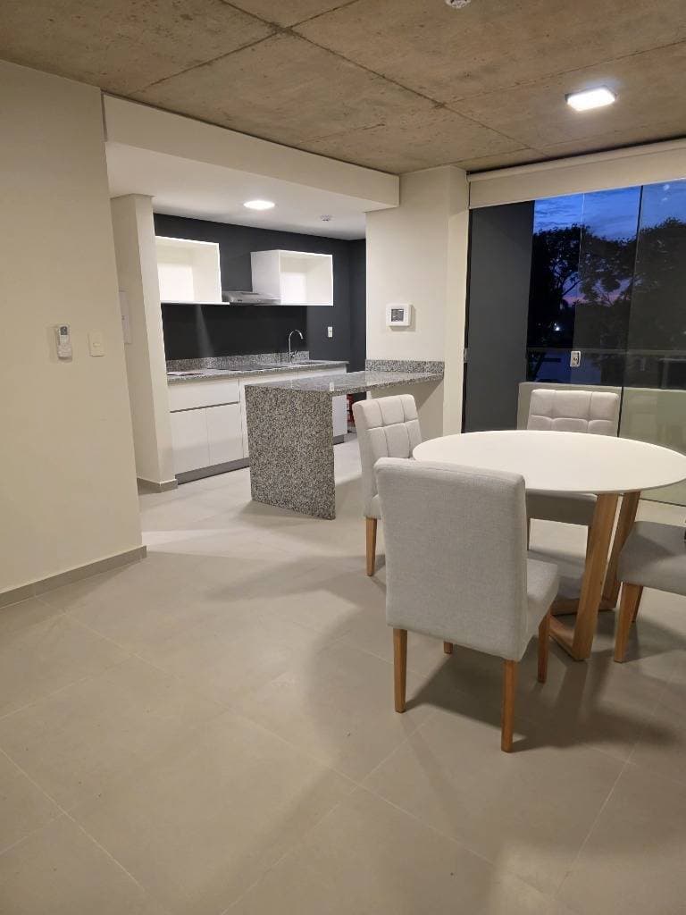 ALQUILO – Departamento a estrenar de 2 dormitorios en INSIGNIA 06, zona CIT
