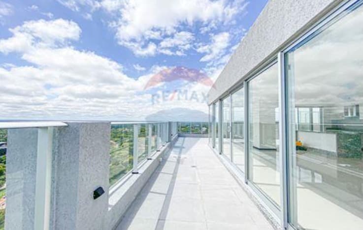 En alquiler amplio penthouse, foto 1