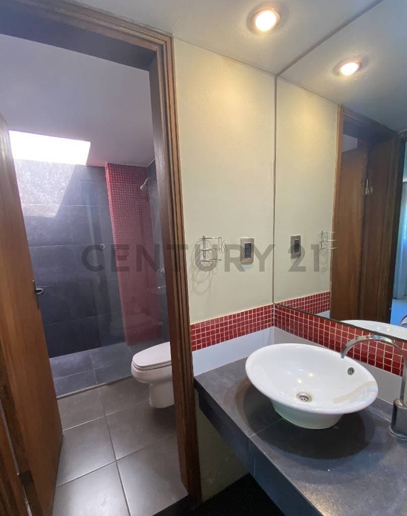 Alquilar duplex en barrio los laureles, foto 2